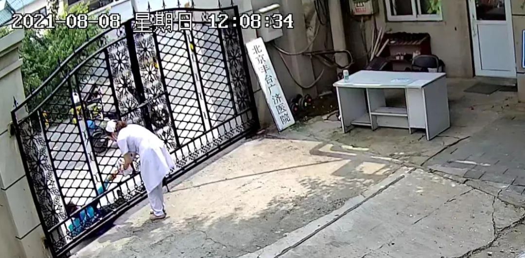 医者仁心，大爱无疆——广济医护人员紧急救助晕倒外卖小哥